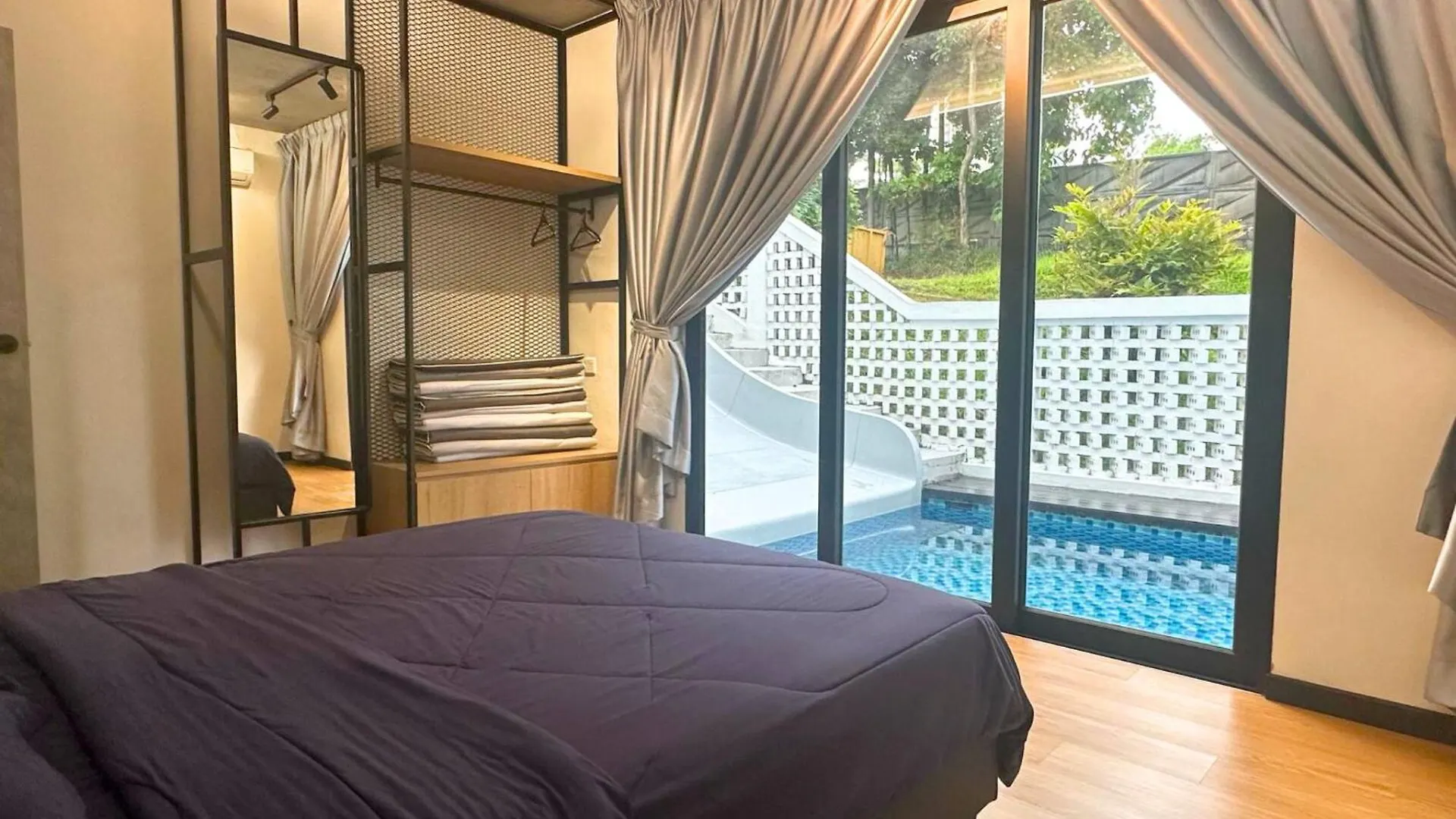The Luxurious 27, Johor Bahru Villa Malaysia
